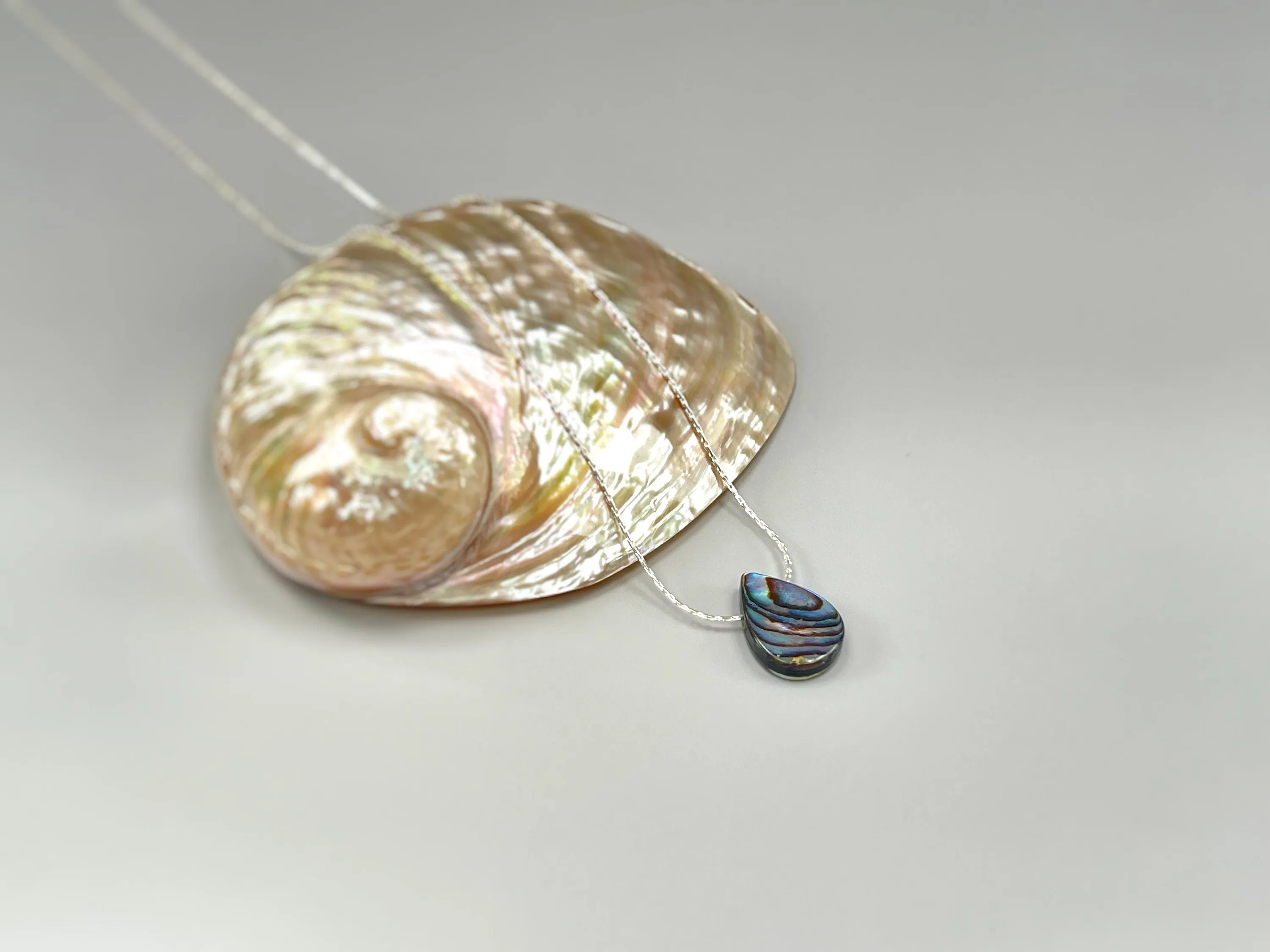 Abalone Shell Pendant Necklace Summer jewelry for beach wedding