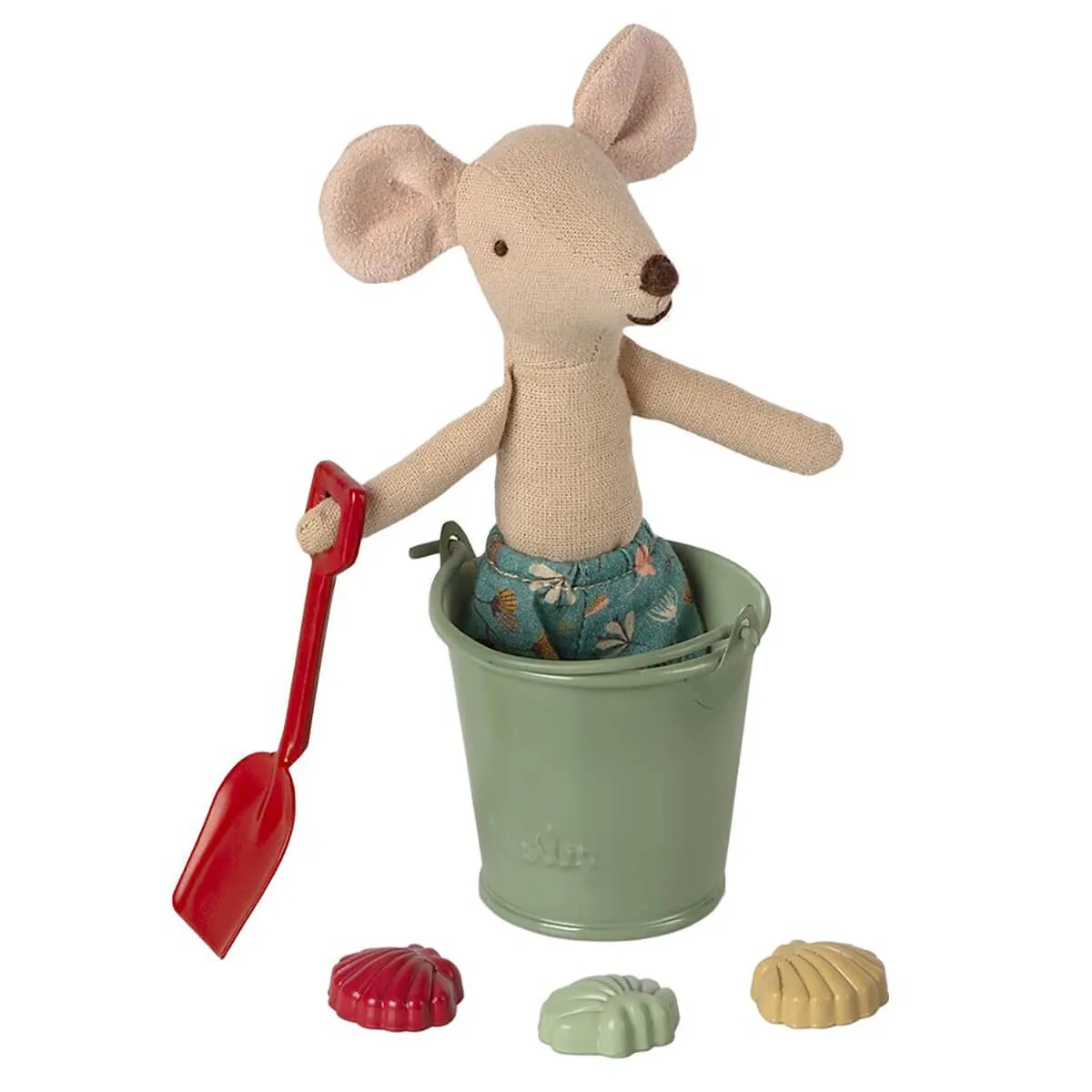 Beach Play Set (Shovel, Bucket & Shells) by Maileg