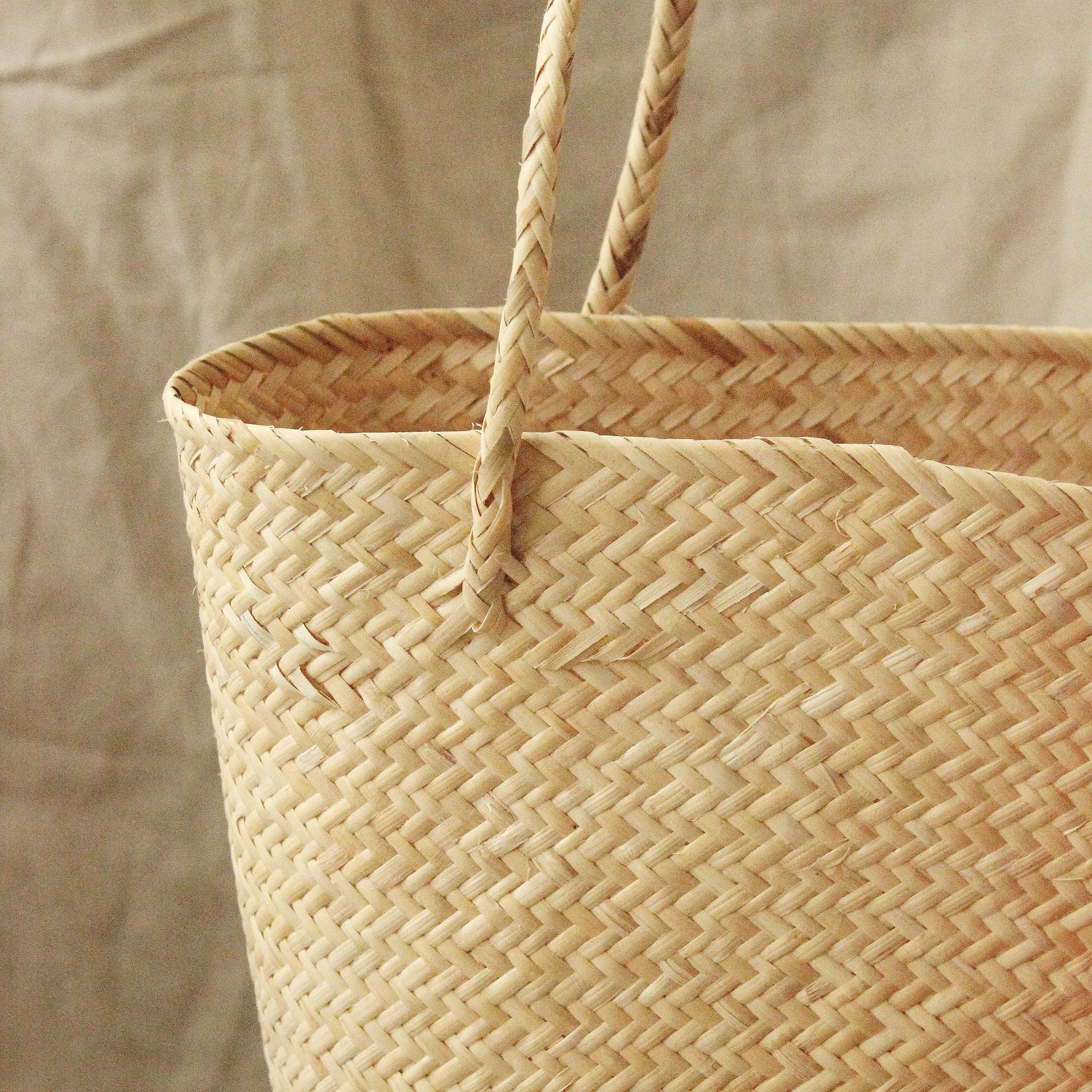 Borneo Love Rush Handwoven Straw Tote Bag