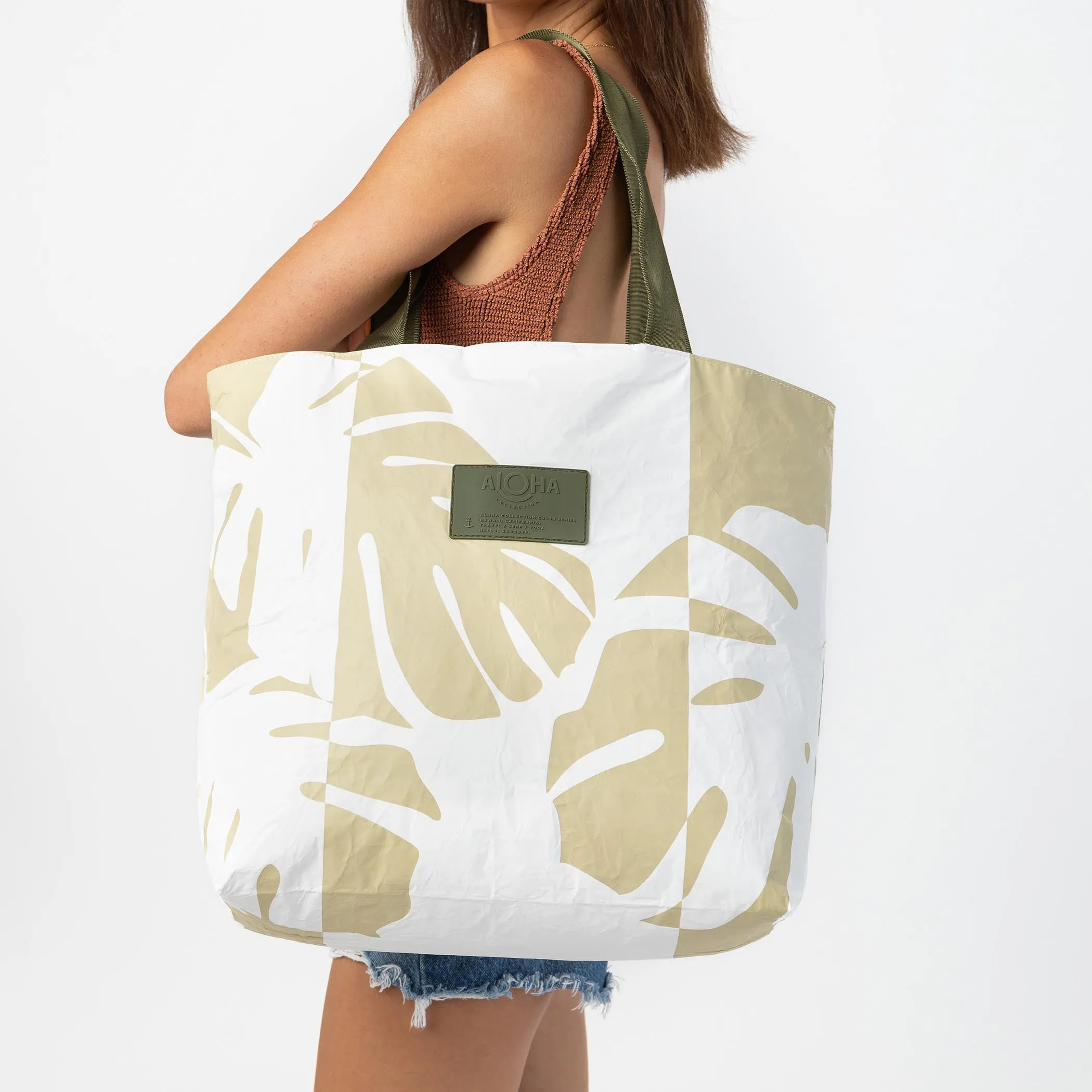 Day Tripper | Monstera Shade