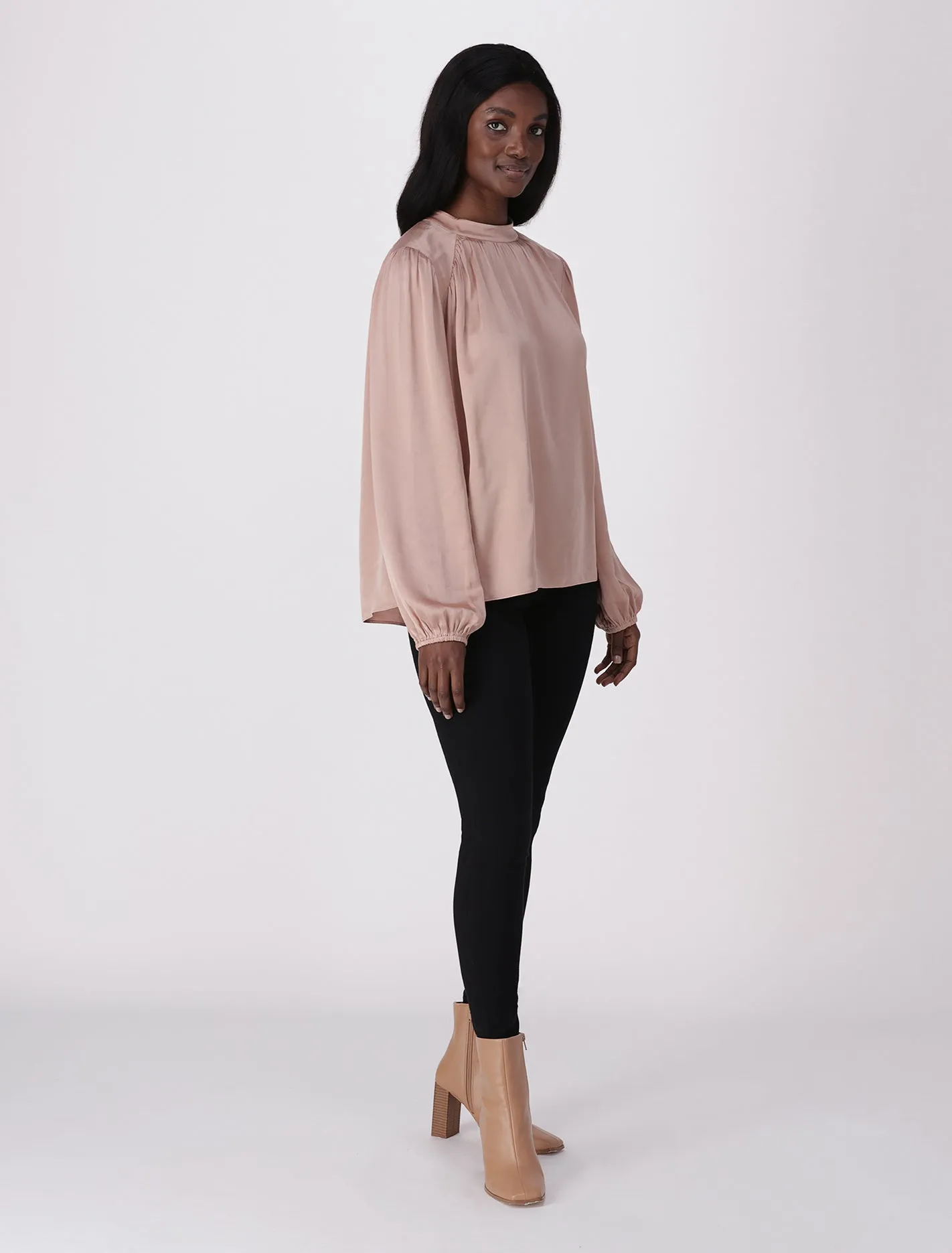 Gilli Gather Satin Shell Blouse