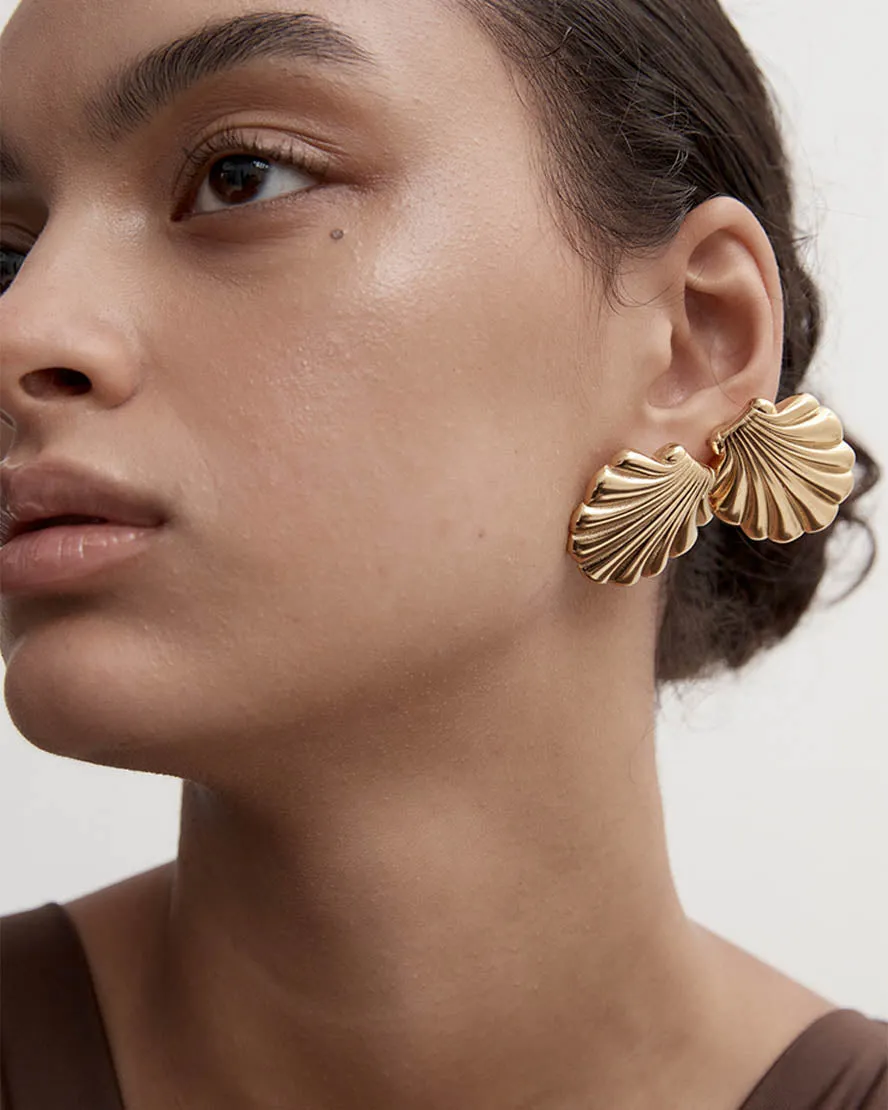 Leilani Earrings in Gold