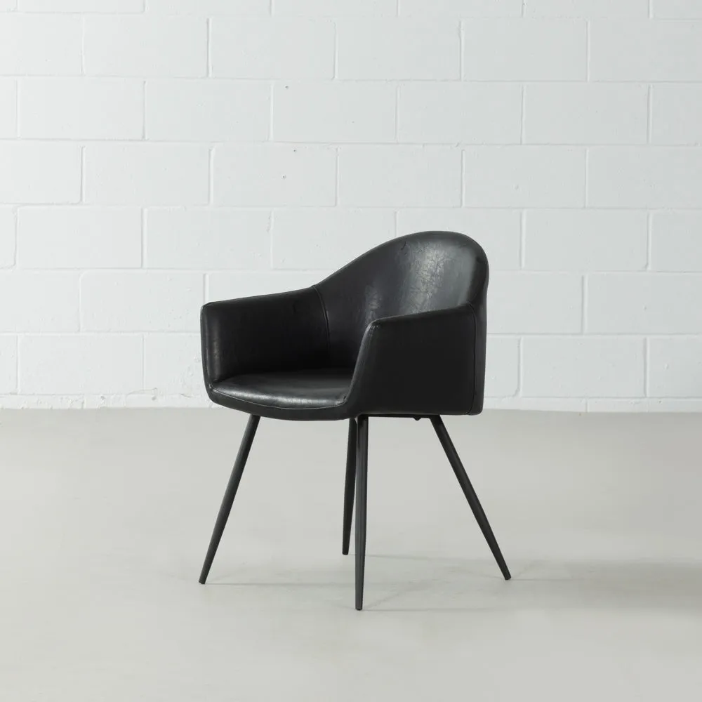 MILAN - Black Vintage Leather Armchair