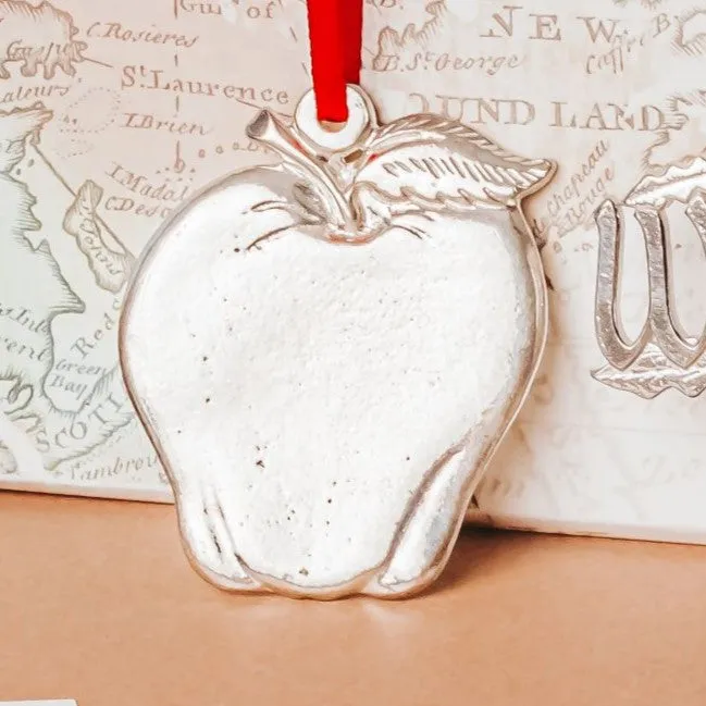 Washington Gifts - Apple - Mountain - Evergreen Tree - Christmas Ornaments